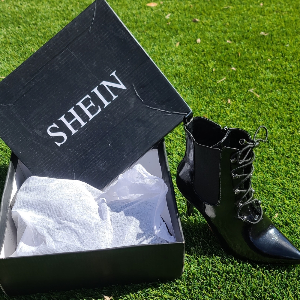 Ankle boots